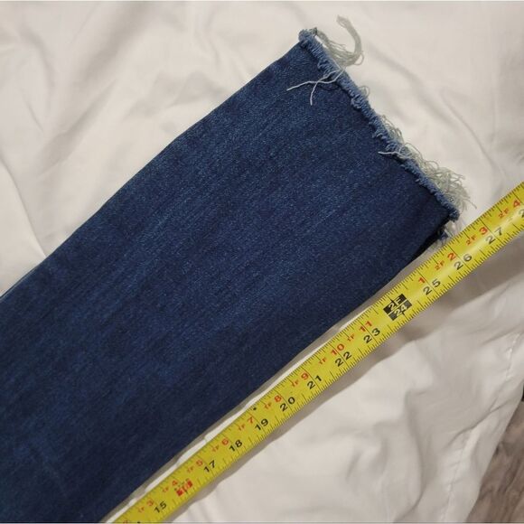 Gibsonlook Essential Mini-Flare Leg Denim Raw Hem - Picture 7 of 12